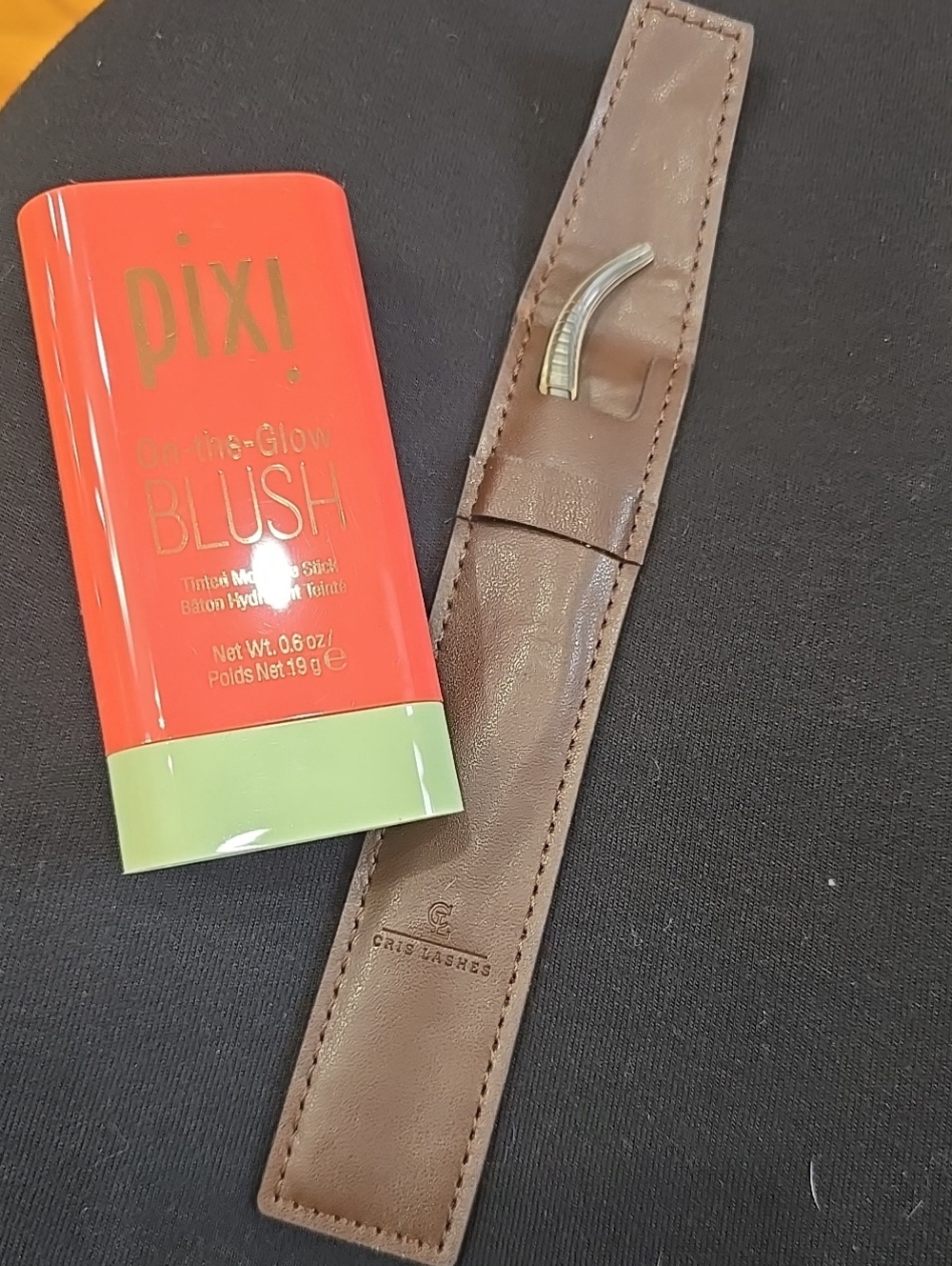 Pixi Blush Peach And Eyelash Tweezers